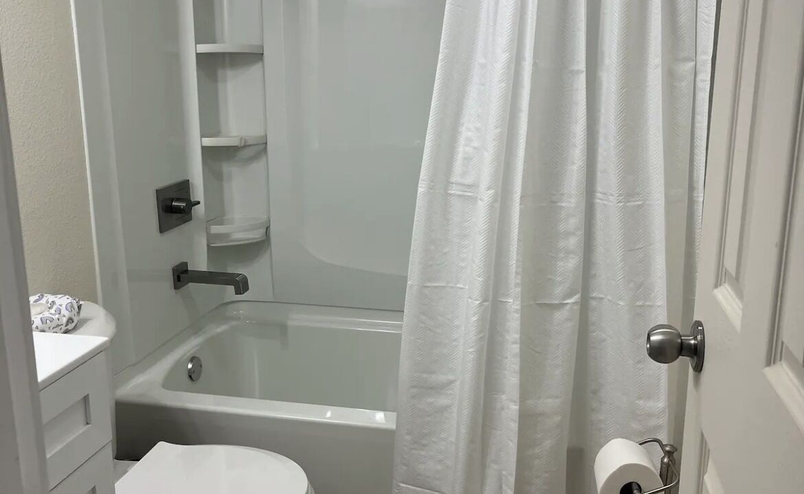Photo of Bathroom in Orange