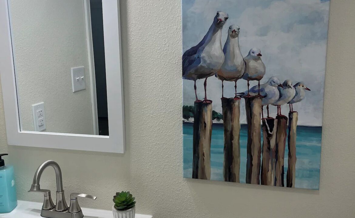 Photo of Bathroom in Orange