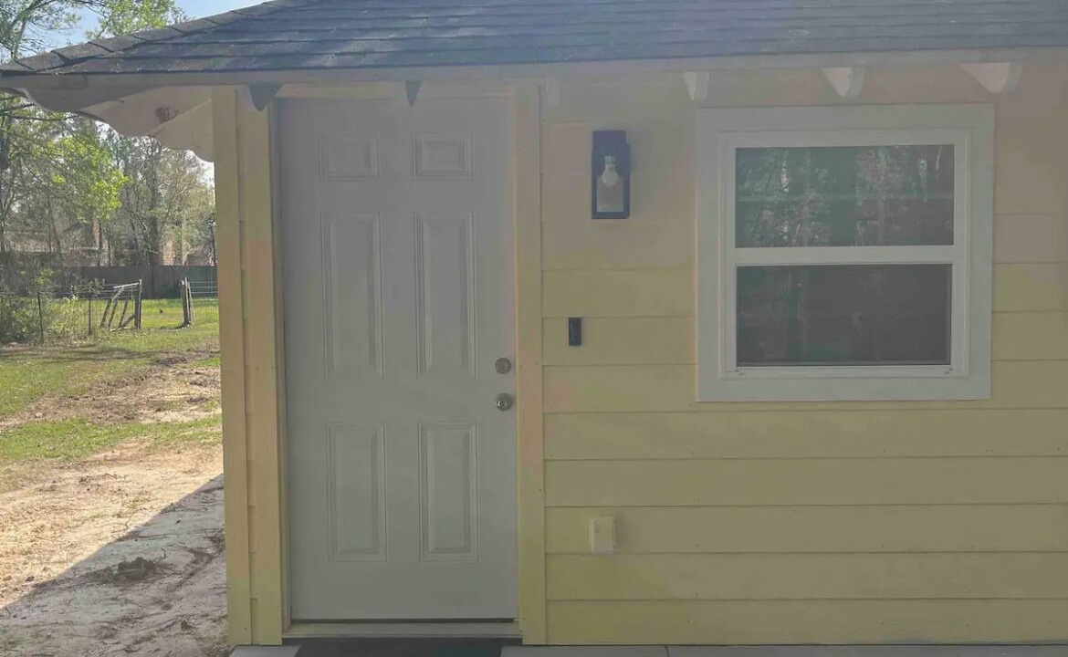 Photo of Outdoor in Orange