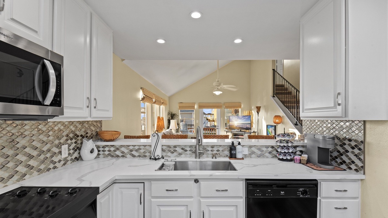 Photo of Kitchen in Terramar Beach