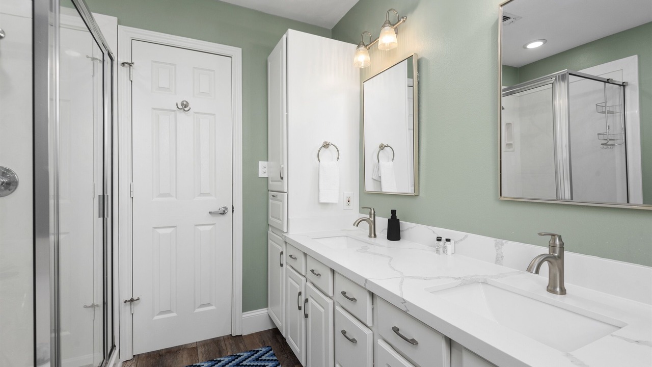 Photo of Bathroom in Terramar Beach