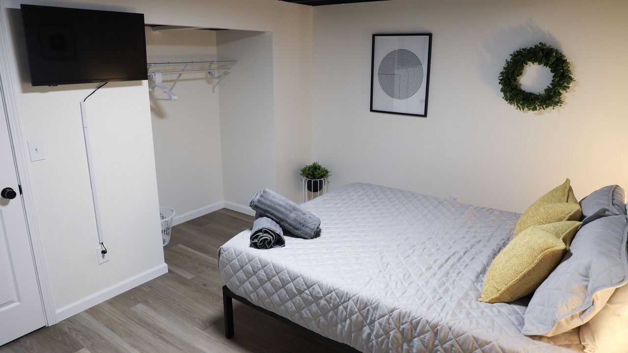 Photo of Bedroom in Brook Park
