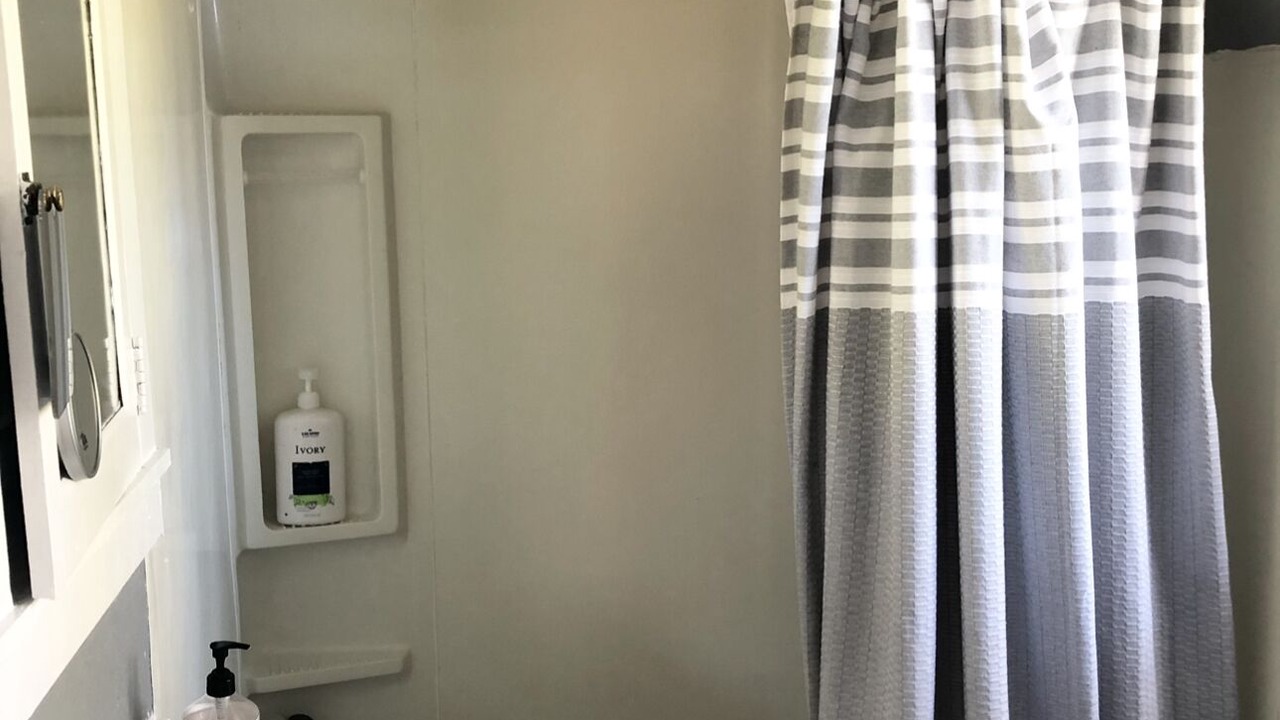 Photo of Bathroom in Wynnewood