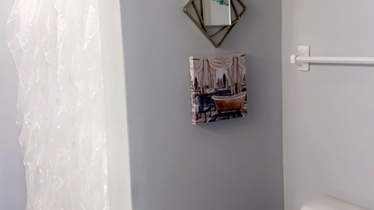 Photo of Bathroom in Downtown Memphis