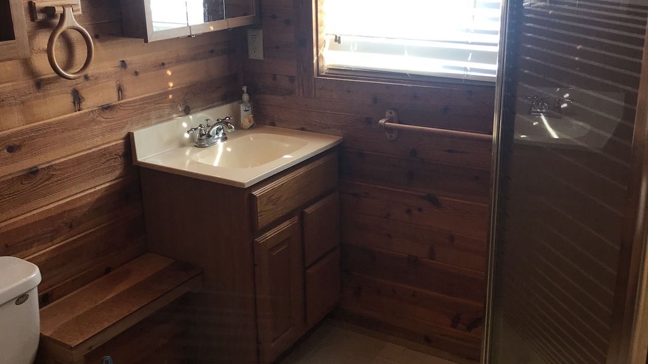 Photo of Bathroom in Maplewood