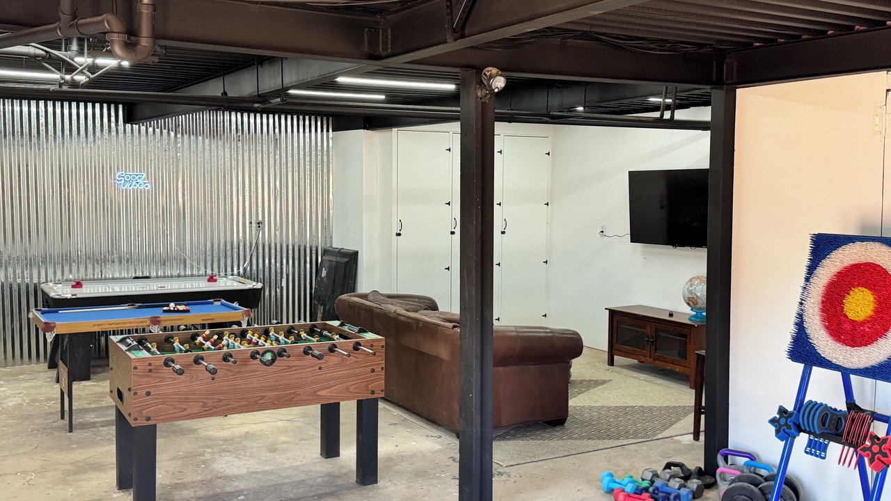 Photo of Bedroom in New Harmony