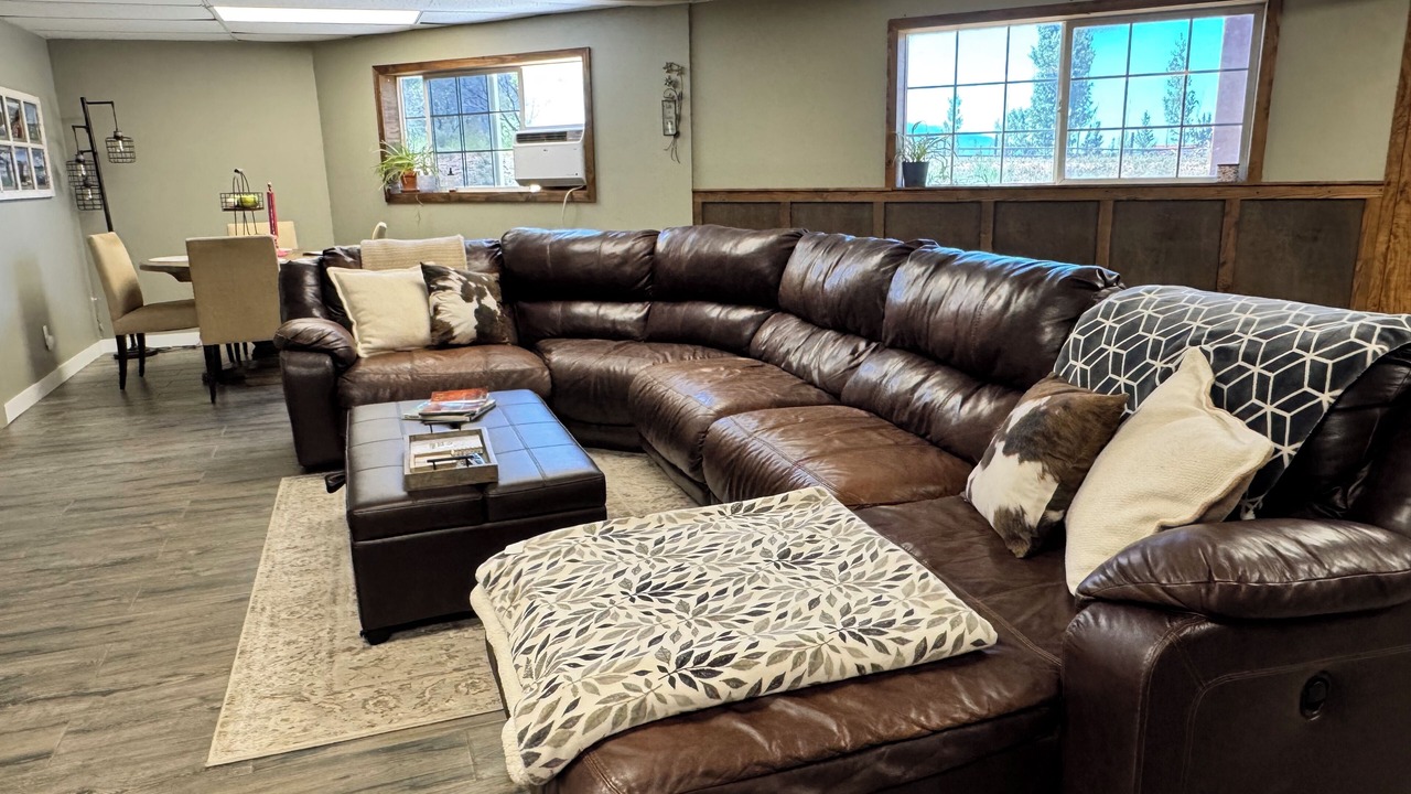 Photo of Livingroom in New Harmony