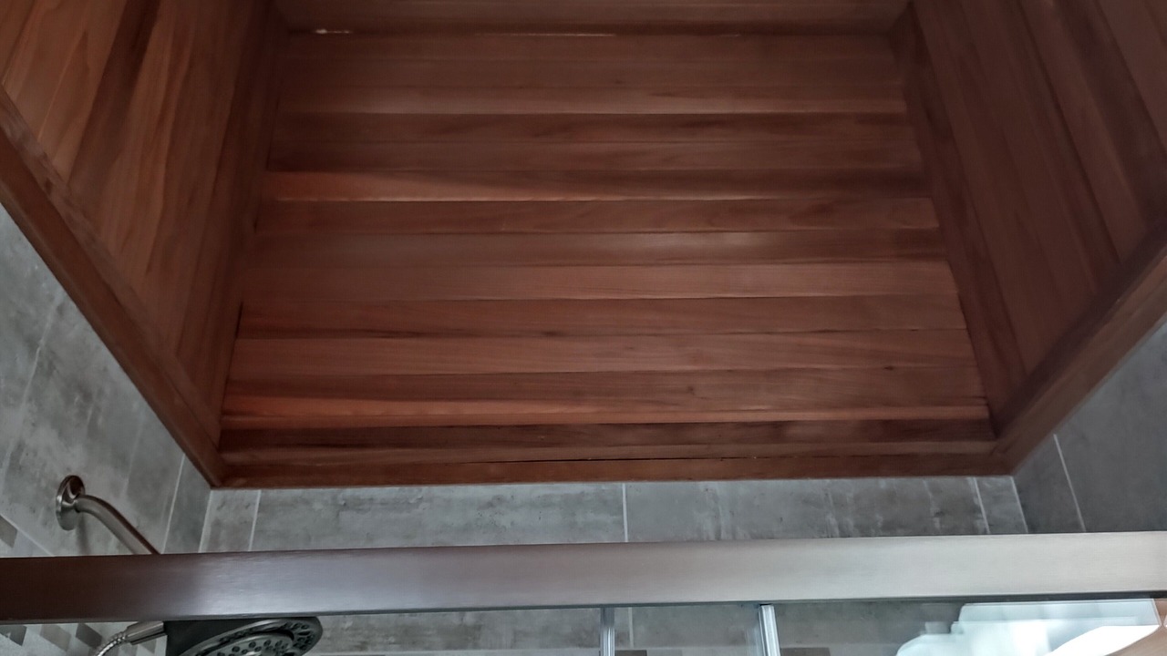 Photo of Bathroom in Shoreland