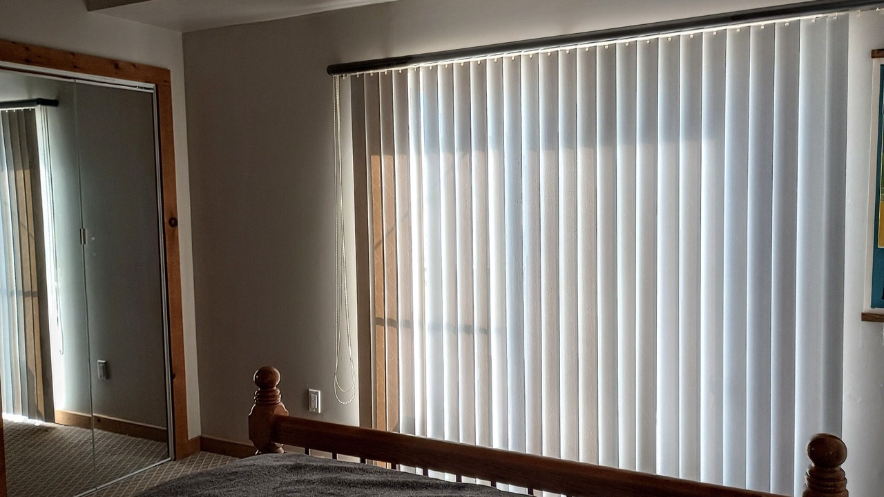 Photo of Bedroom in Shoreland