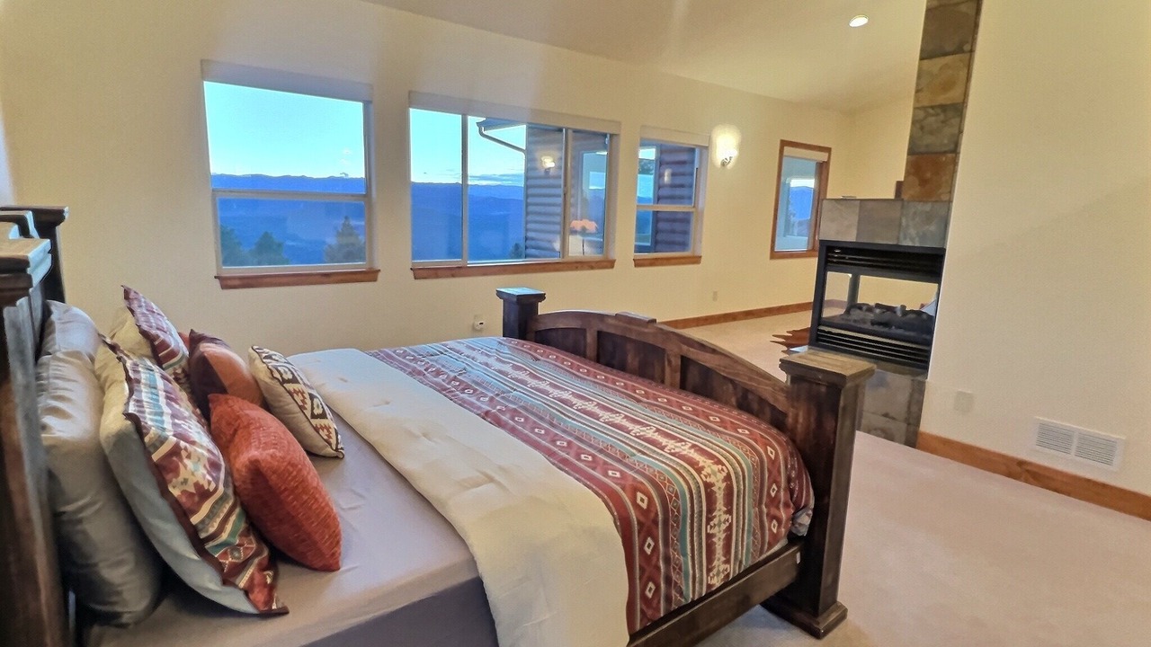 Photo of Bedroom in Conifer Mountain and Meadows