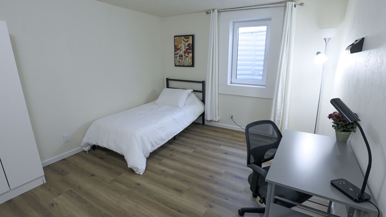 Photo of Bedroom in Scenic Heights