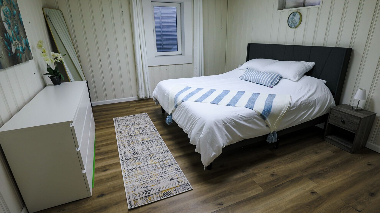 Photo of Bedroom in Scenic Heights