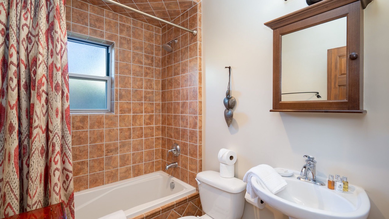 Photo of Bathroom in South Capitol