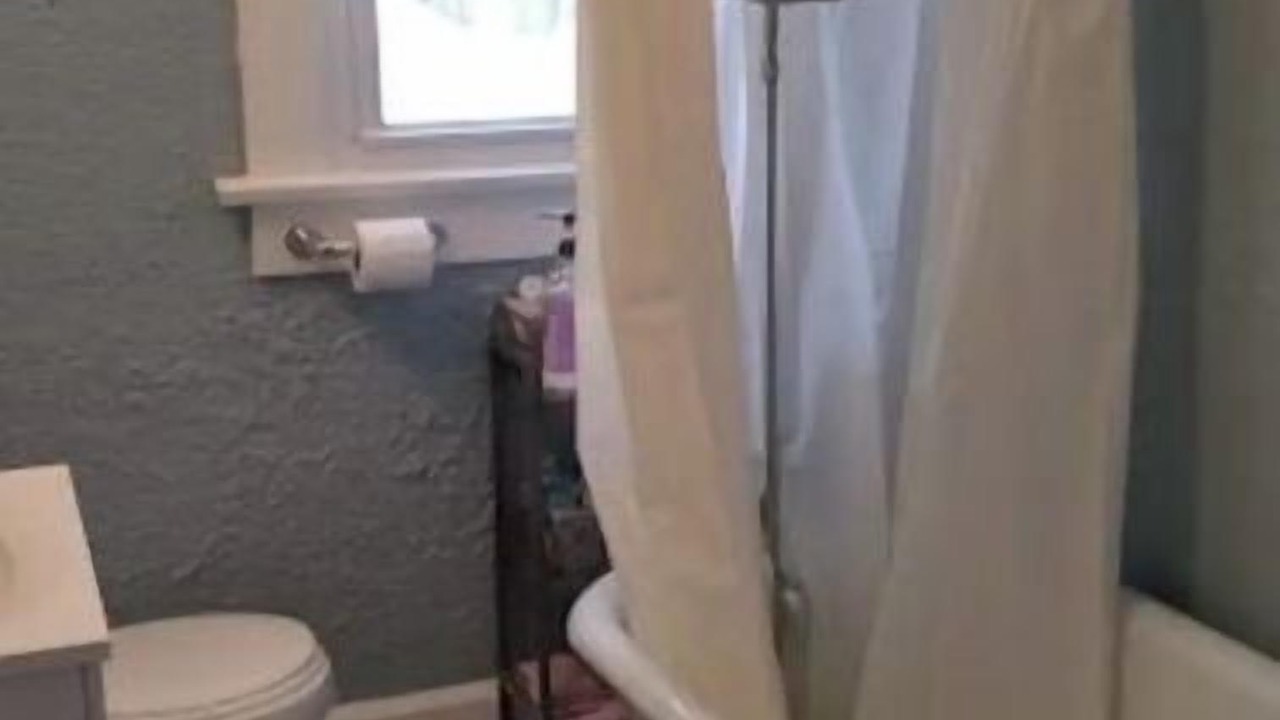 Photo of Bathroom in Highland Square