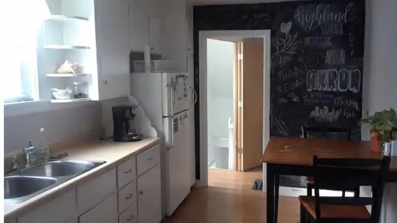 Photo of Kitchen in Highland Square