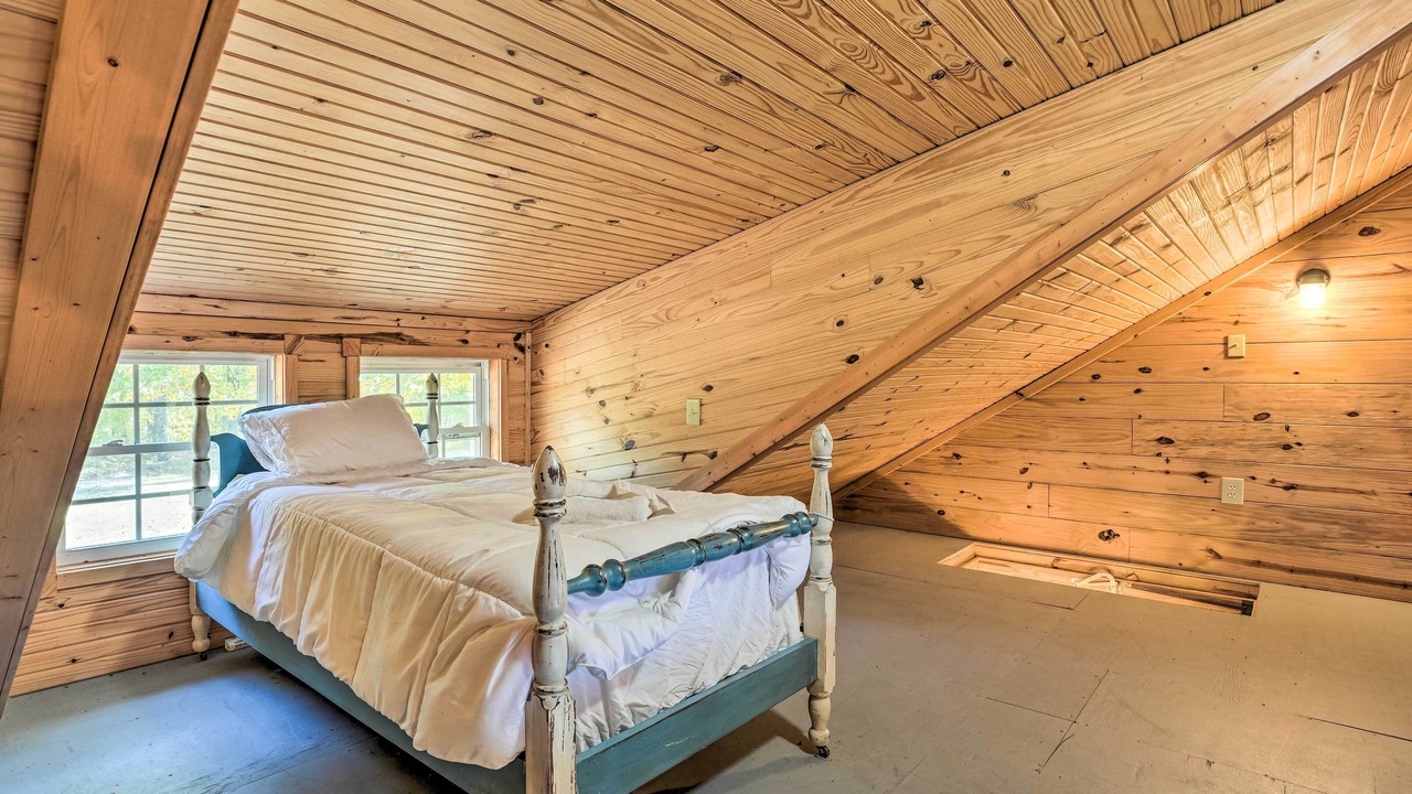 Photo of Bedroom in Fruitvale