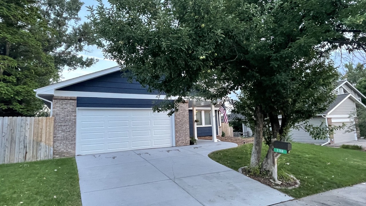 Photo of Outdoor in Englewood