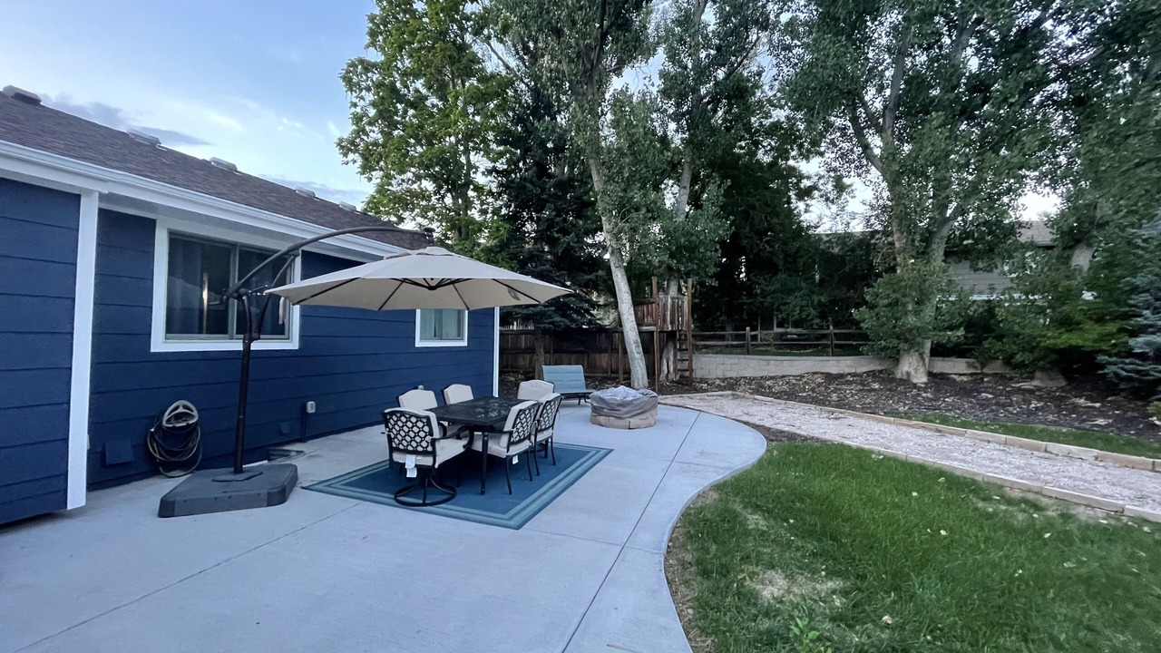 Photo of Outdoor in Englewood
