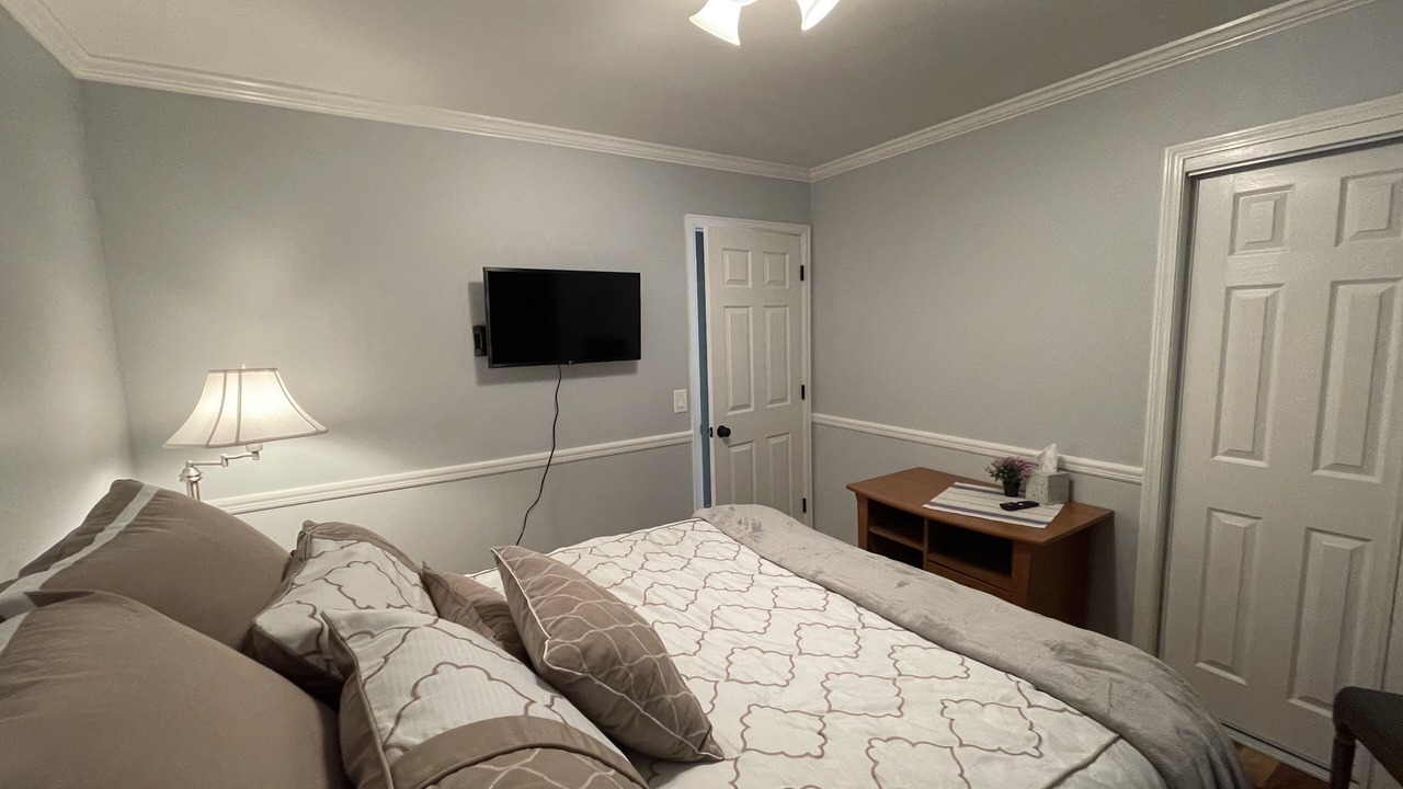 Photo of Bedroom in Englewood