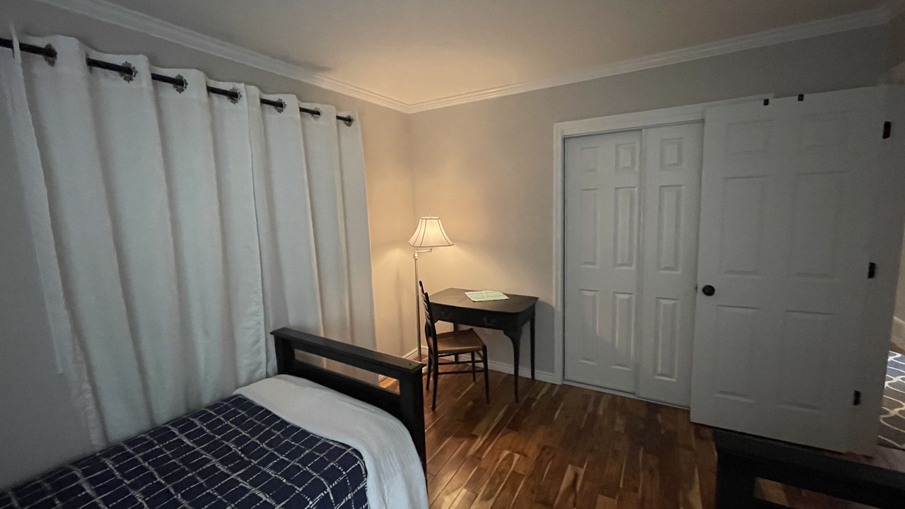 Photo of Bedroom in Englewood