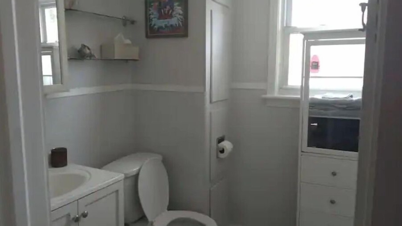 Photo of Bathroom in Highland Square