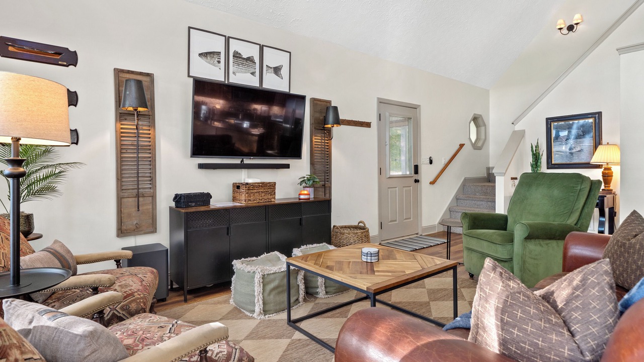 Photo of Livingroom in Eatonton