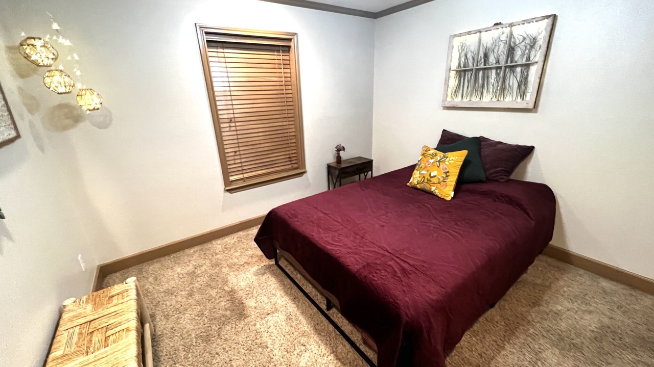 Photo of Bedroom in Mineola