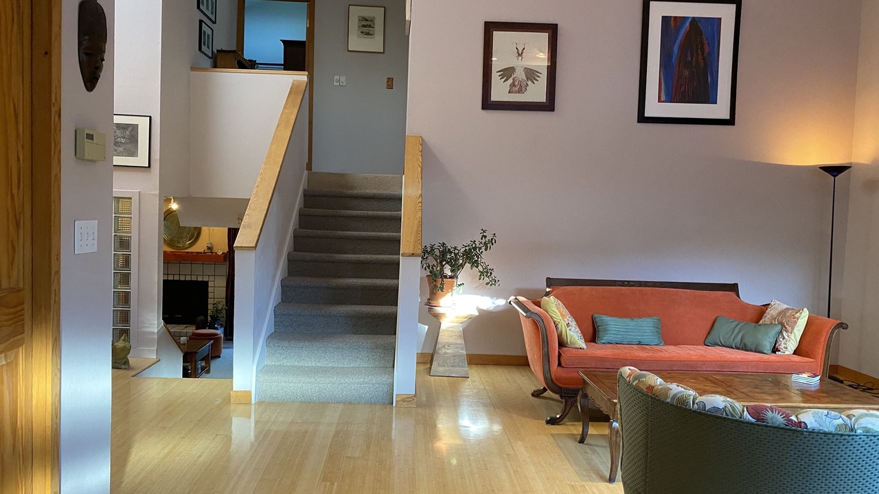 Photo of Livingroom in Winding Trail