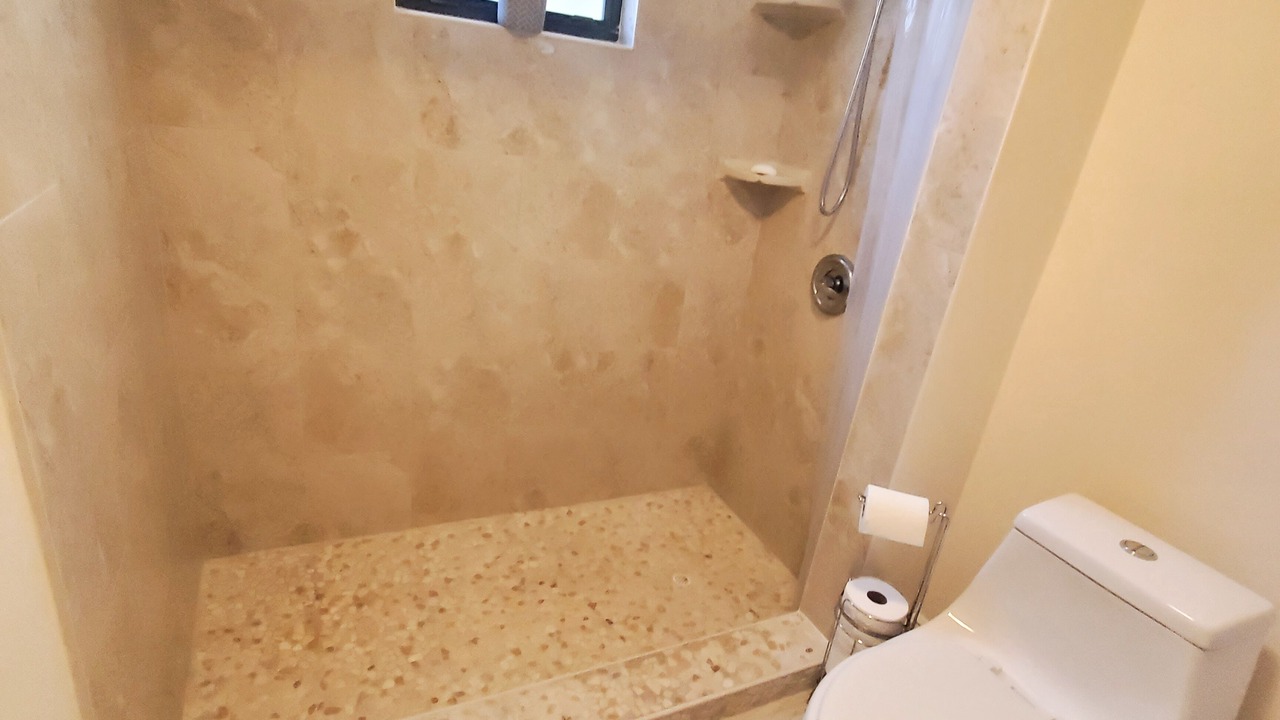 Photo of Bathroom in BallenIsles