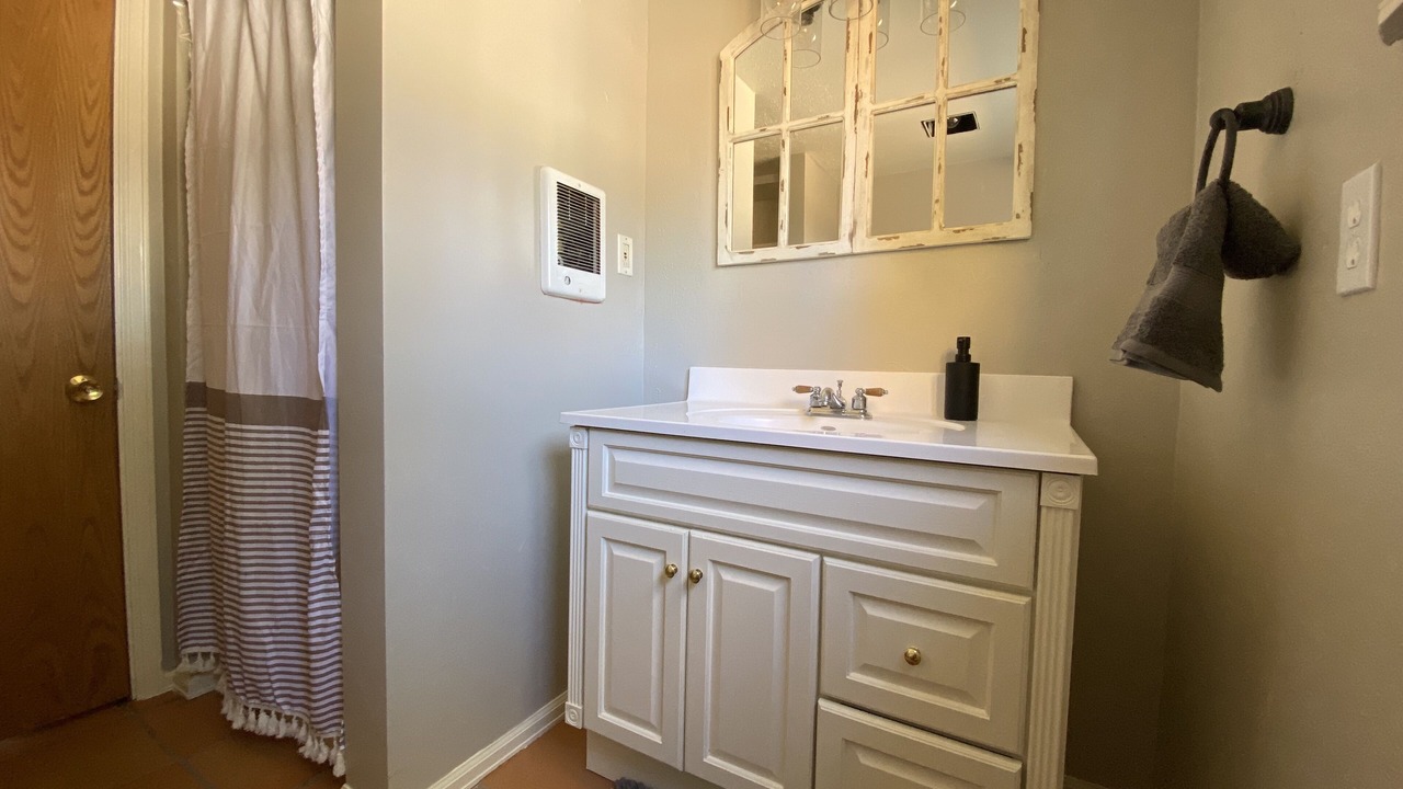 Photo of Bathroom in Arvada