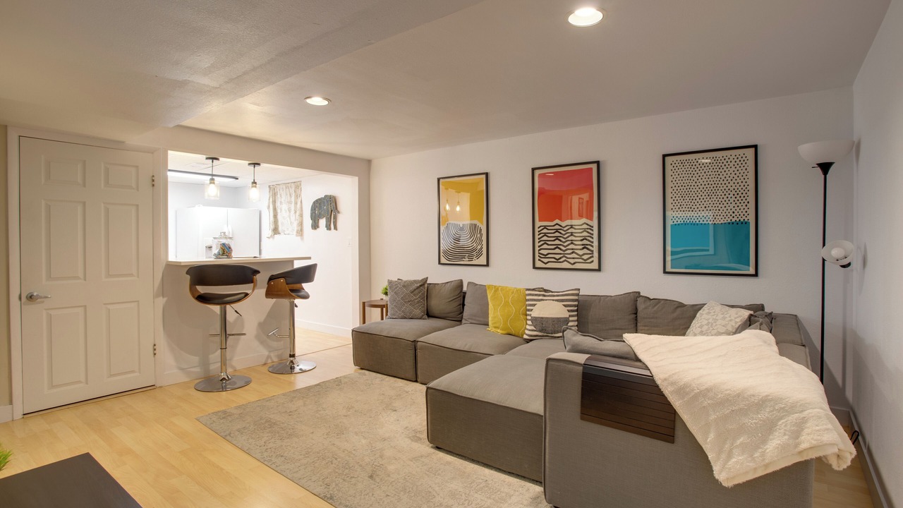 Photo of Livingroom in Virginia Village