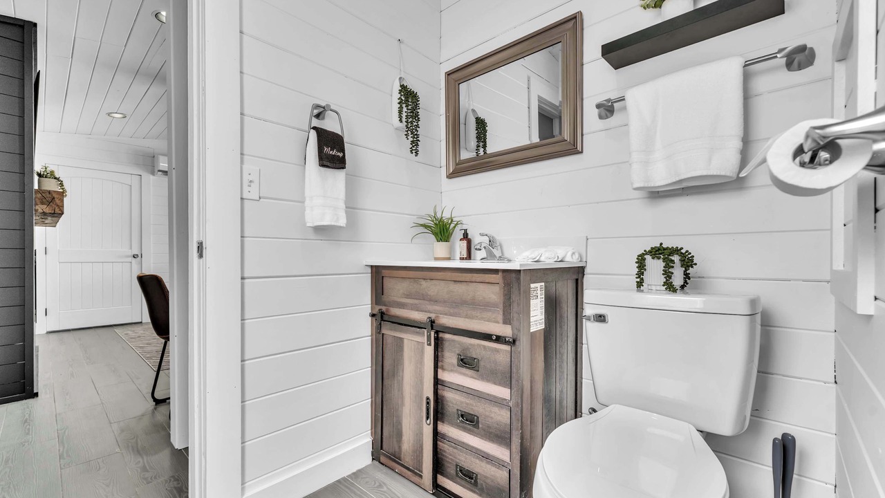 Photo of Bathroom in South Pittsburg
