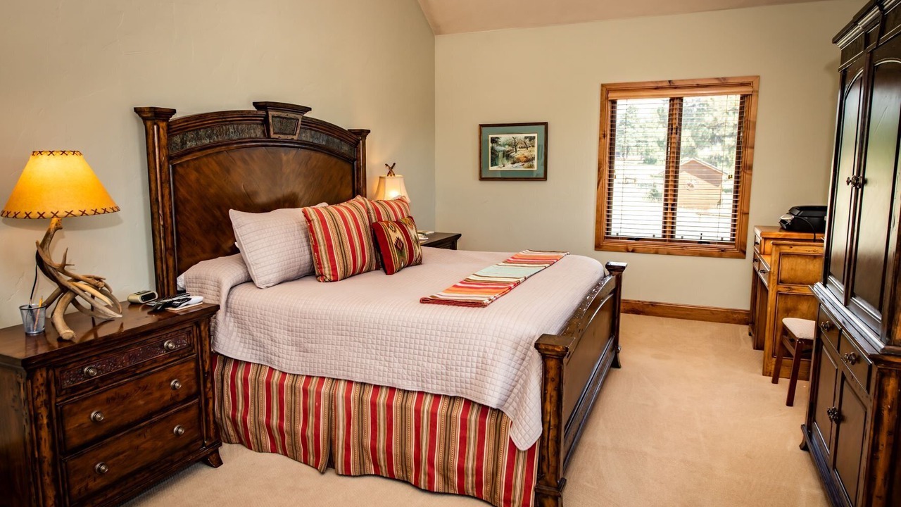 Photo of Bedroom in Pagosa Springs