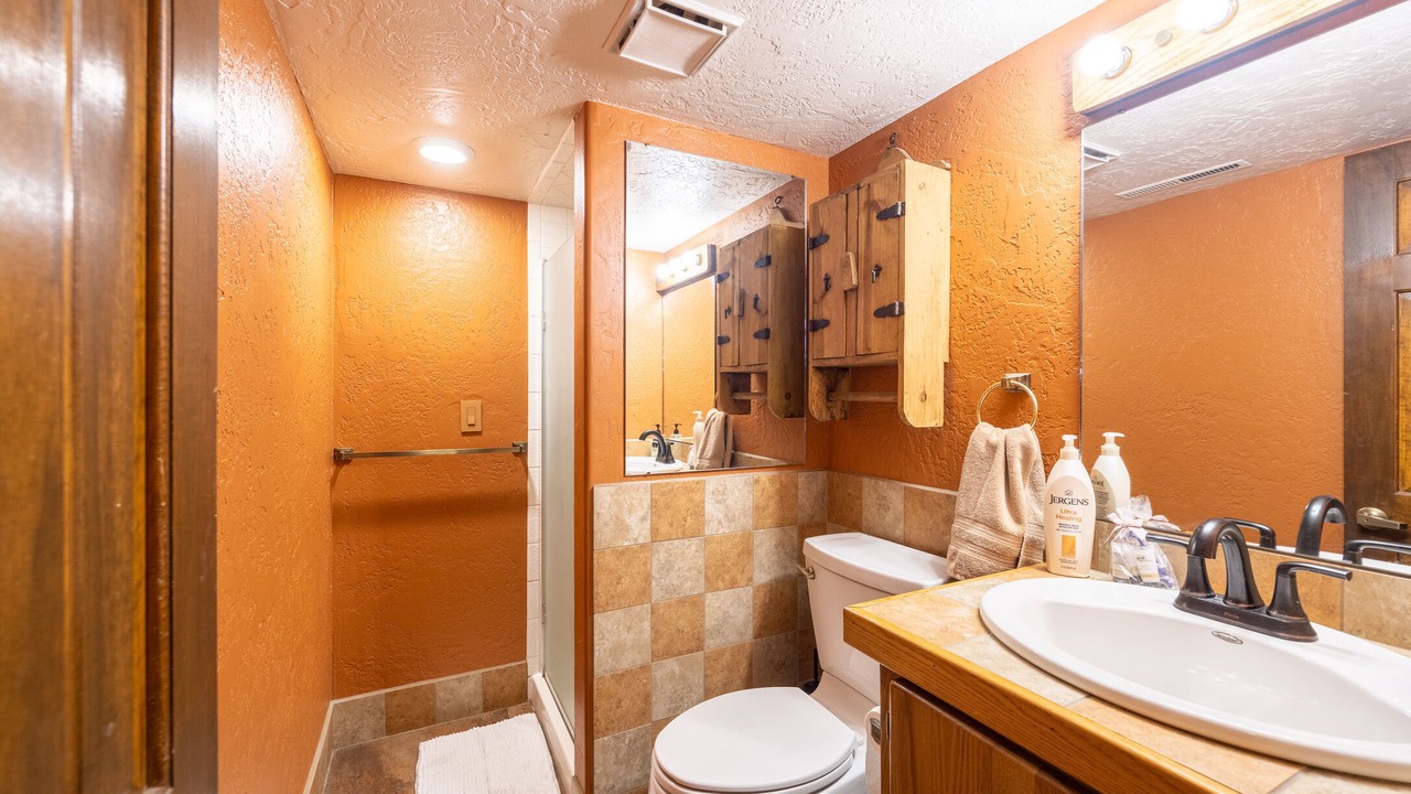 Photo of Bathroom in Skyway