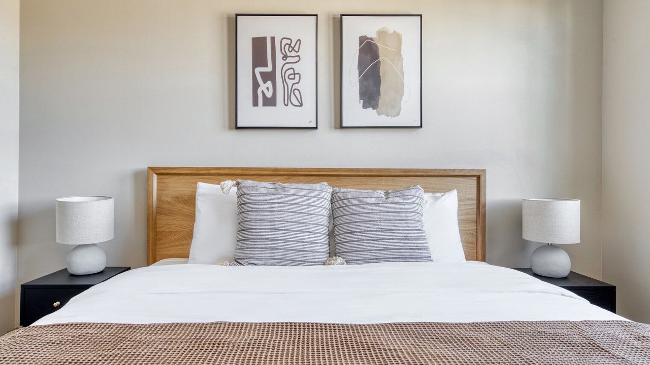 Photo of Bedroom in Burlingame