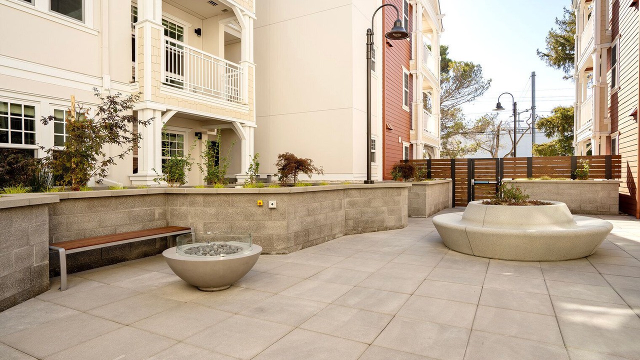 Photo of Patio Balcony in Burlingame