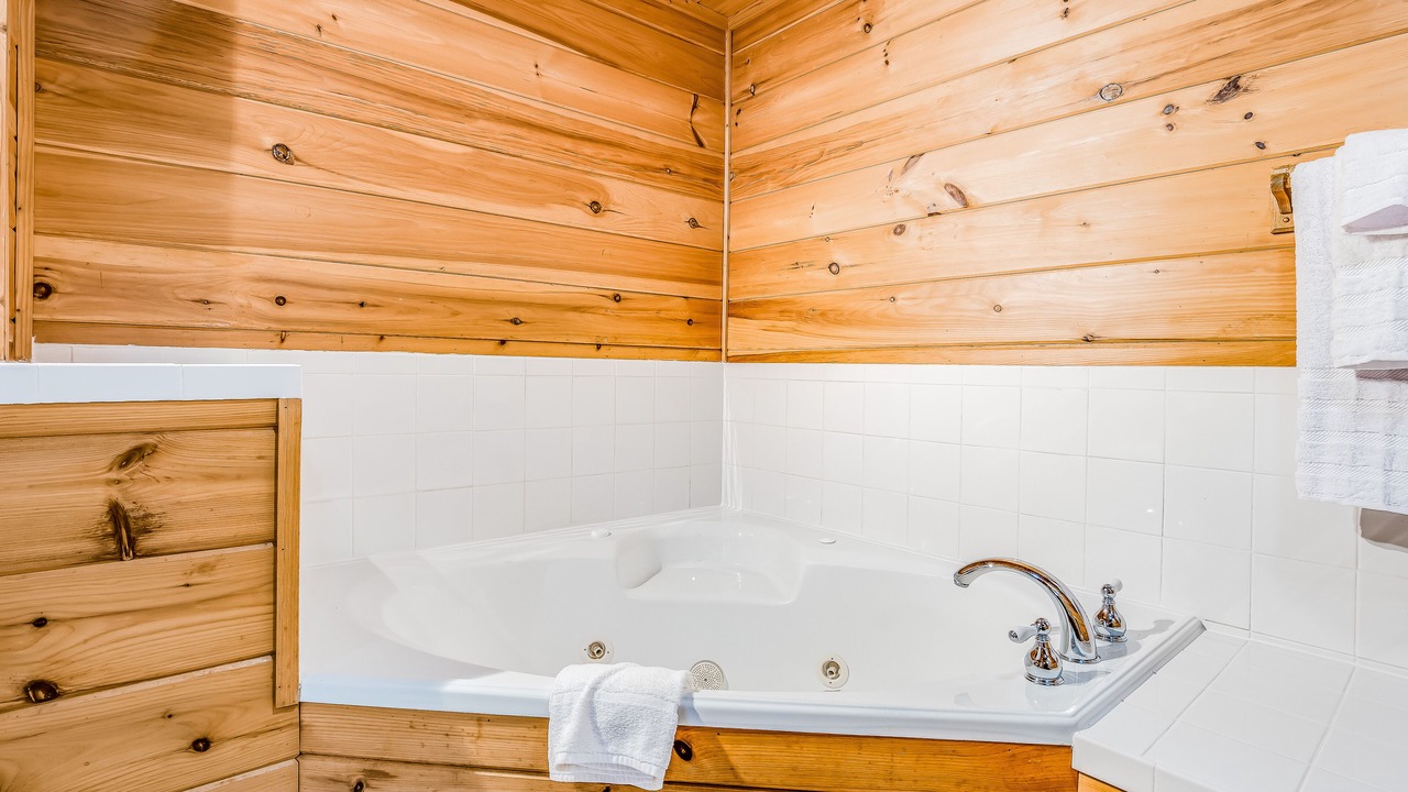 Photo of Bathroom in Ellijay