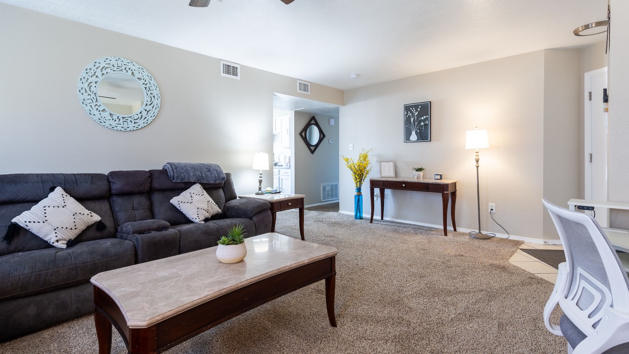 Photo of Livingroom in Westgate Heights
