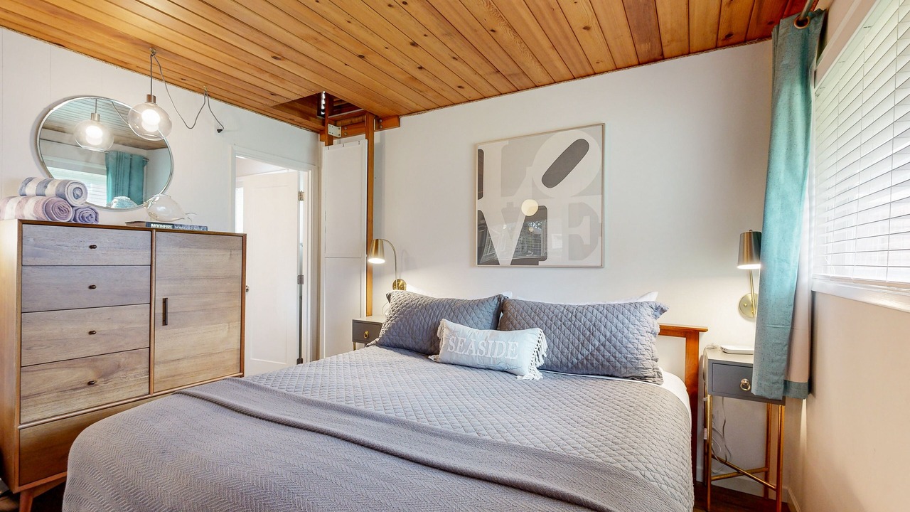 Photo of Bedroom in Seaside