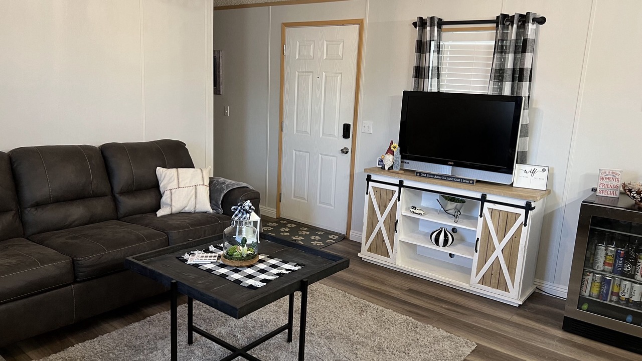 Photo of Livingroom in Mohave Valley