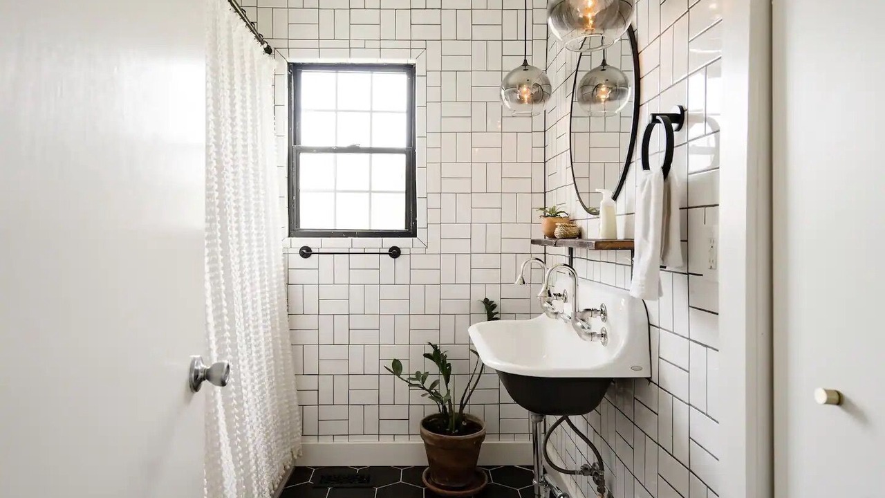 Photo of Bathroom in Inglewood