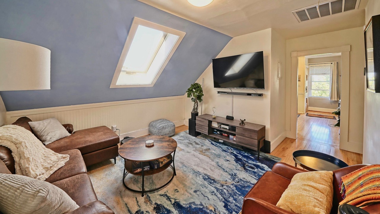 Photo of Livingroom in Salem