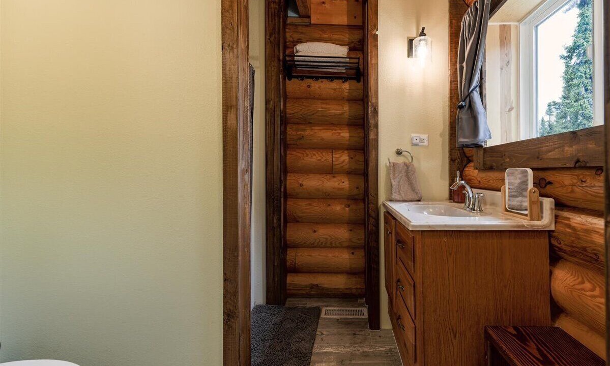 Photo of Bathroom in Harding-Birch Lakes