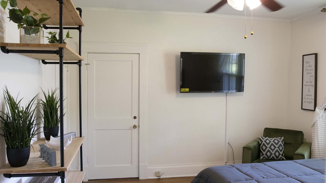 Photo of Bedroom in Evergreen