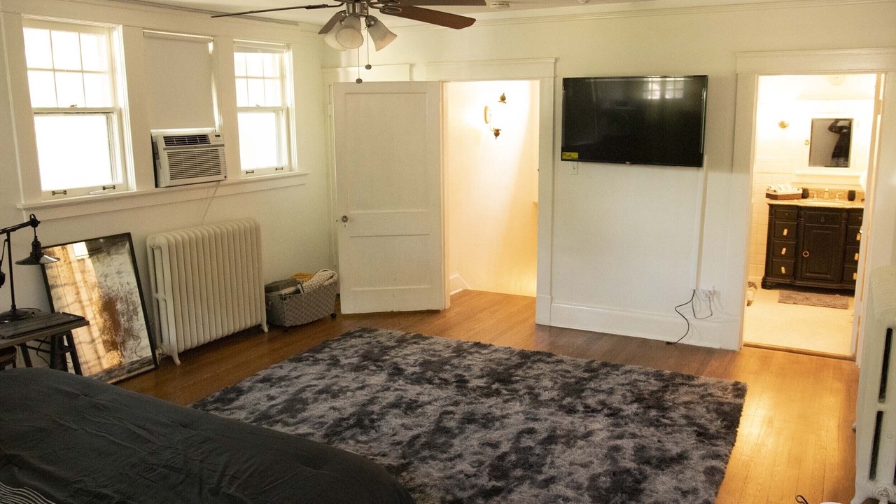 Photo of Bedroom in Evergreen