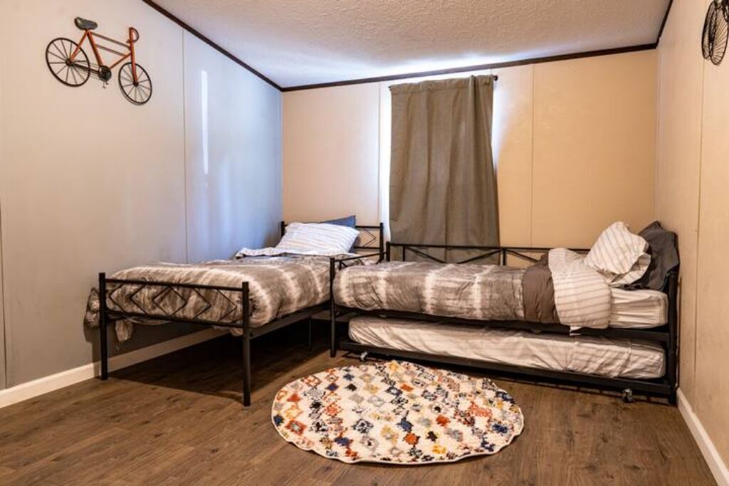 Photo of Bedroom in Elgin