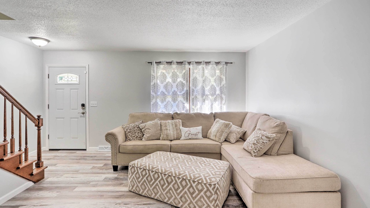 Photo of Livingroom in Bedford