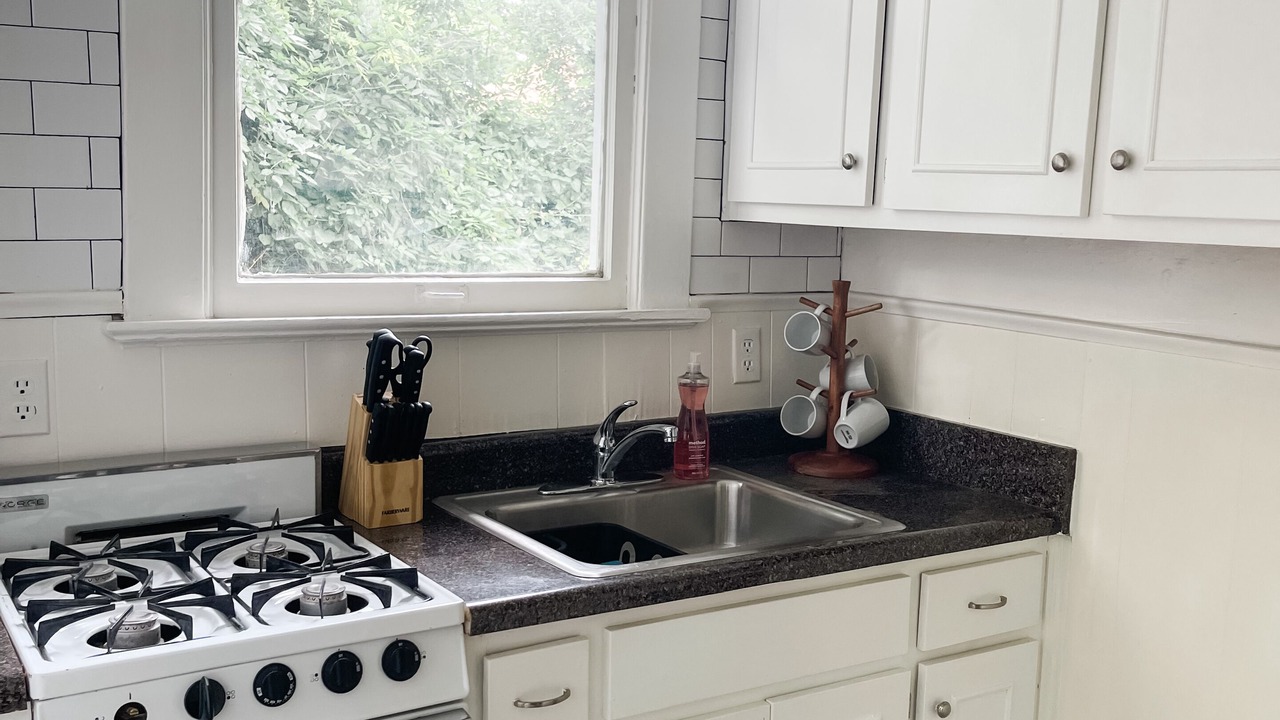 Photo of Kitchen in East Midtown