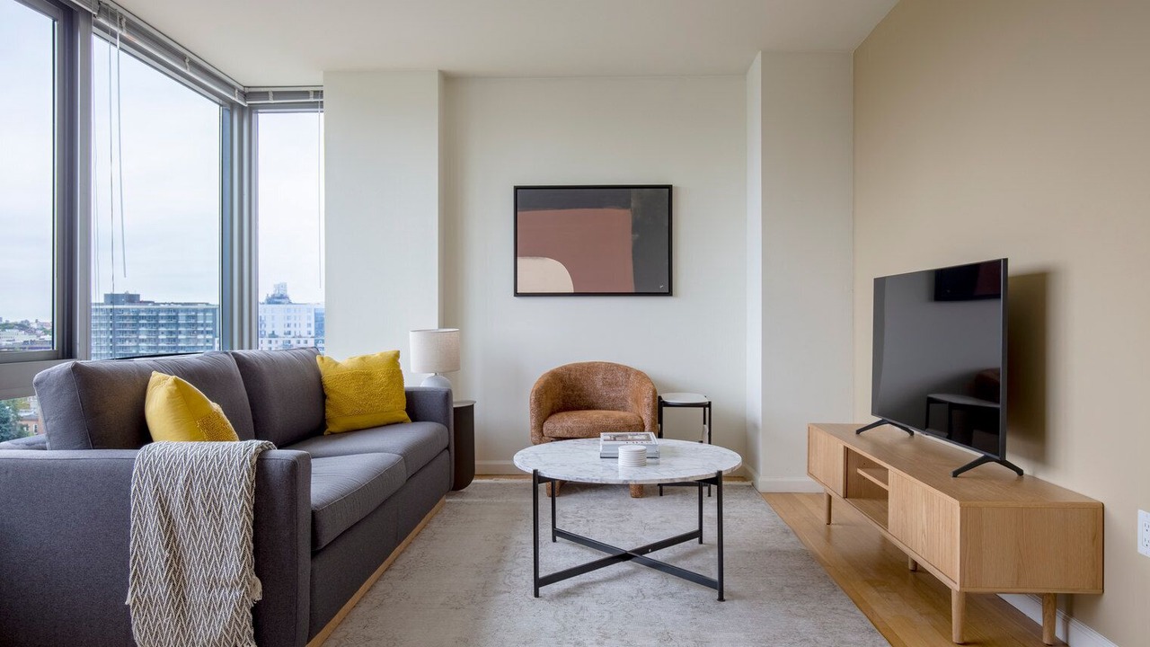 Photo of Livingroom in Hunters Point