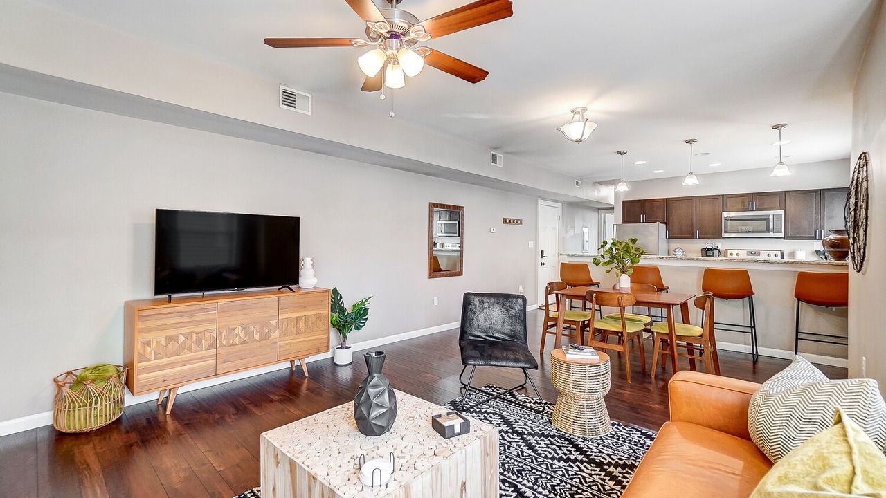 Photo of Bedroom in Oakley